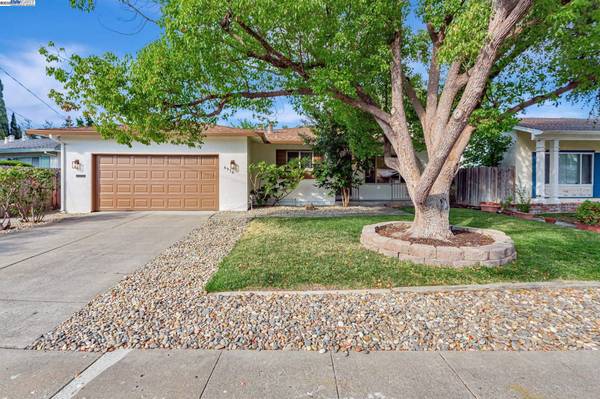 6976 Allegheny Dr, Dublin, CA 94568