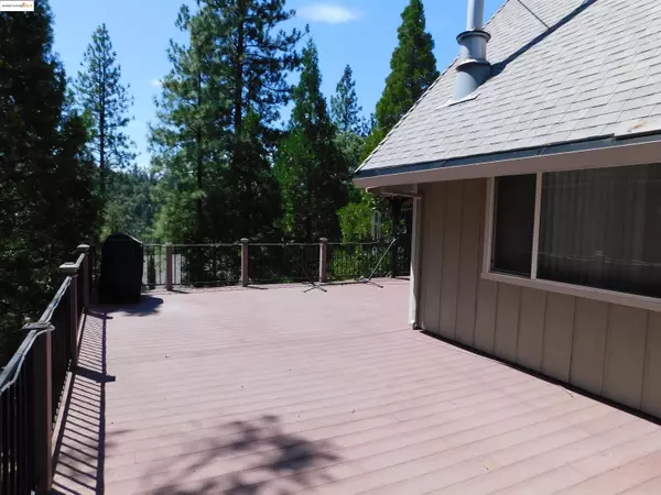 Groveland, CA 95321,20704 Point View
