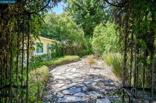 Lafayette, CA 94595,16 Stanley Ct