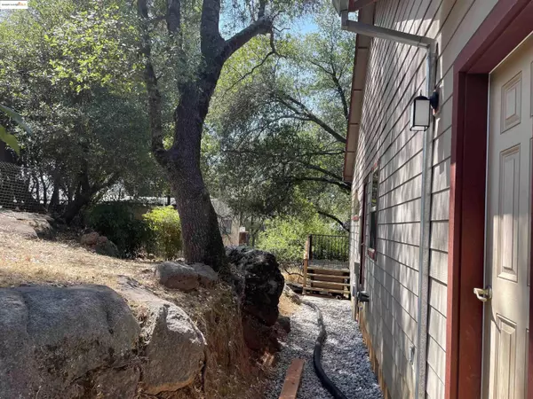 Sonora, CA 95370,19360 Susan Way