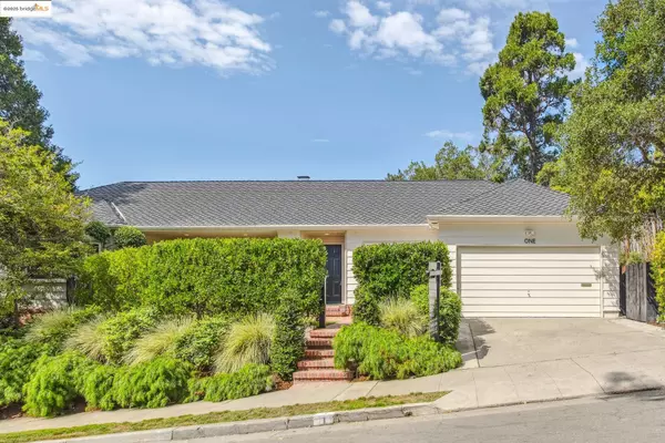 1 Sotelo Ave, Piedmont, CA 94611