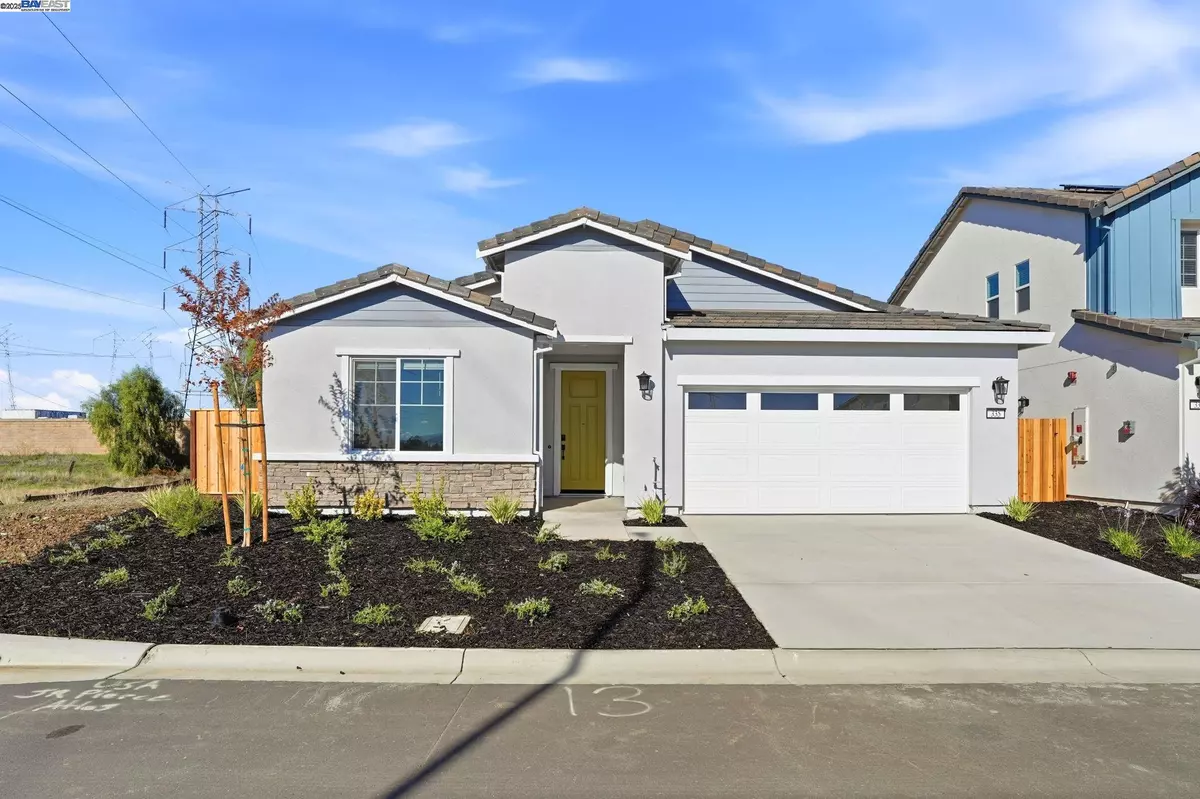 Discovery Bay, CA 94505,335 Astilbe Street