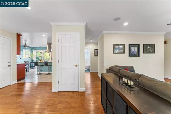 Hayward, CA 94542,1236 Highland Blvd