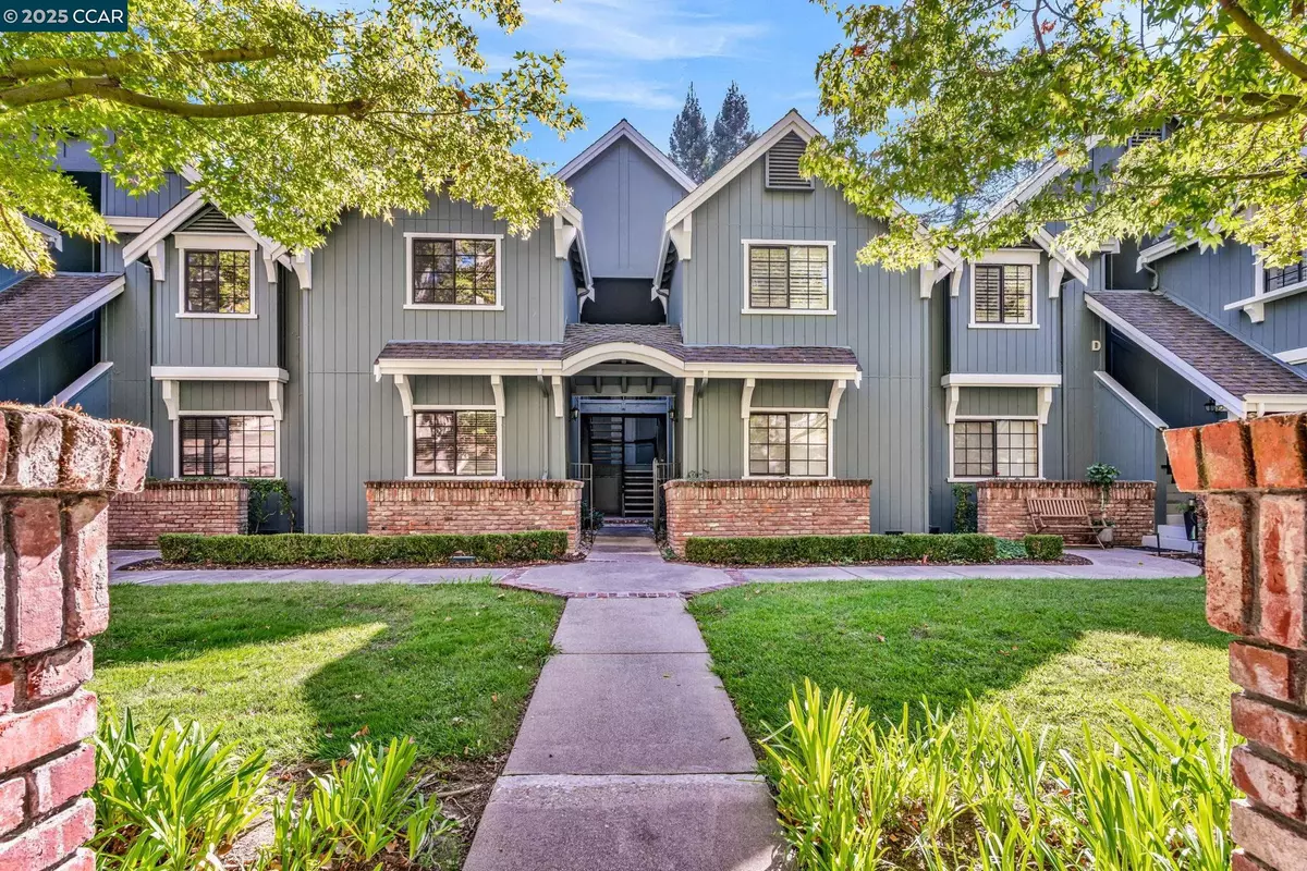 San Ramon, CA 94582,236 Canyon Woods Way #B