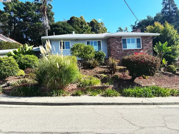 2 Sequoyah View Drive, Oakland, CA 94605