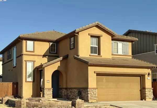 202 Amberwind Cir, Oakley, CA 94561