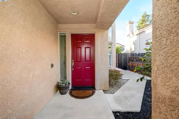 Fremont, CA 94536,409 King Ave