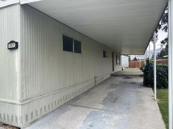 Fremont, CA 94538,257 Manitoba Green