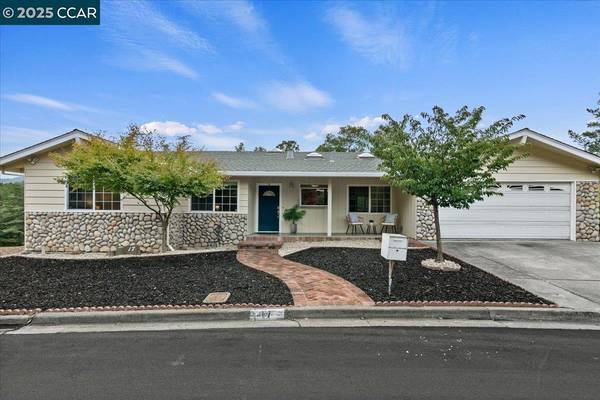 17 Muth Drive, Orinda, CA 94563