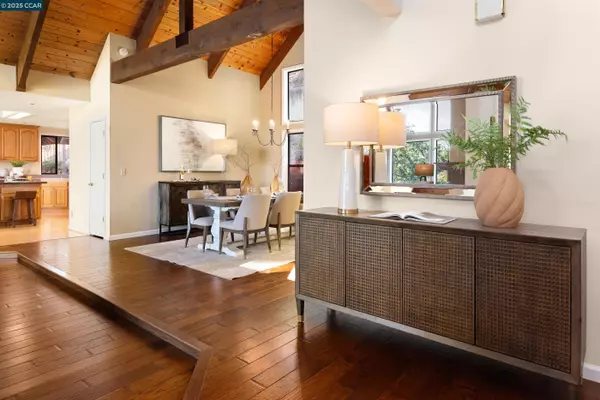 Walnut Creek, CA 94595,59A Saddle Road