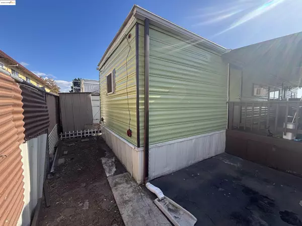 San Leandro, CA 94578,1550 162nd Ave. #69