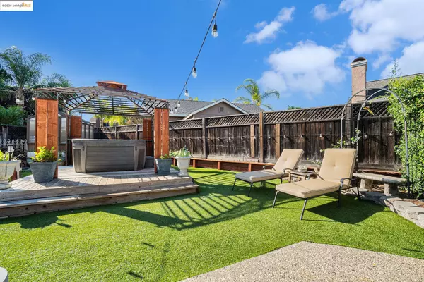 Oakley, CA 94561,2022 Beringer Way