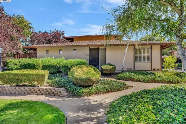 Fremont, CA 94539,335 Via Rosario