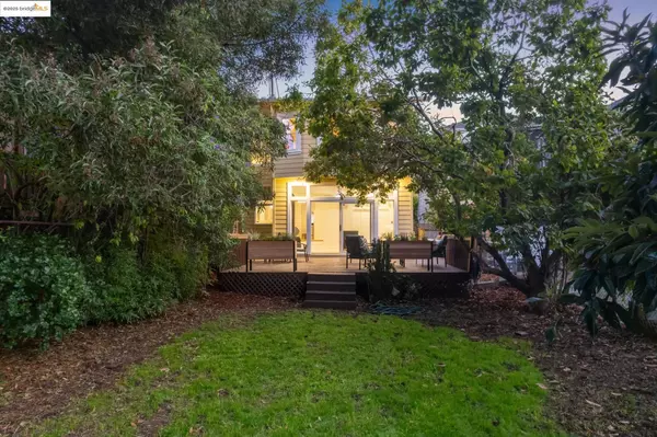 Alameda, CA 94501,1017 Lincoln Ave