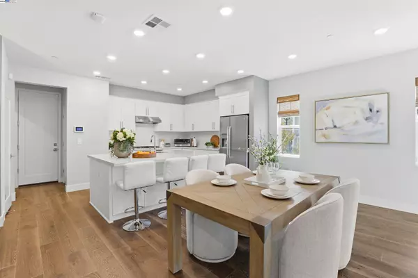 San Ramon, CA 94583,32112 Via Vicenza