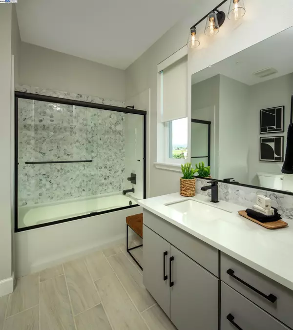 Morgan Hill, CA 95037,952 Blaise Lane #1001