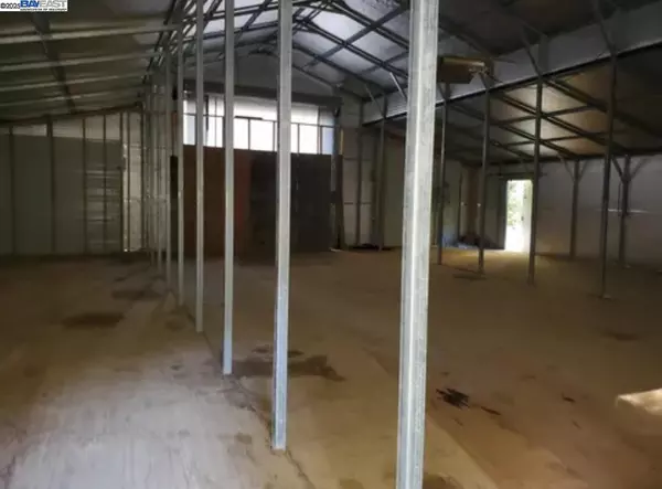 Alderpoint, CA 95511,605 Rancho Sequoia Dr