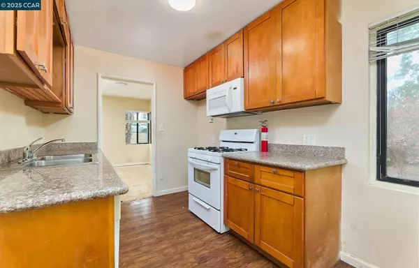 Vallejo, CA 94591,1306 Magazine St