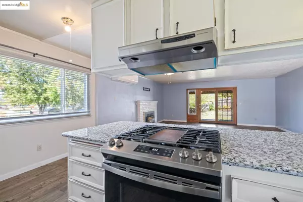 Jamestown, CA 95327,10562 Suzanne CT