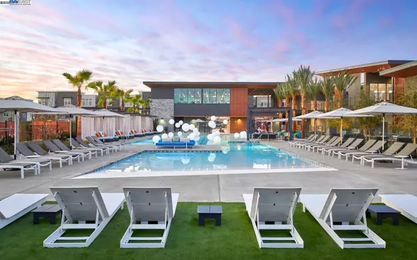 5652 Lexington Ave #401, Dublin, CA 94568