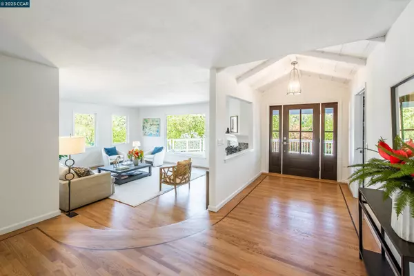 Lafayette, CA 94549,1600 Shangri La Ct.