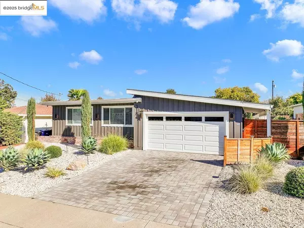 3184 Meadowbrook Dr, Concord, CA 94519