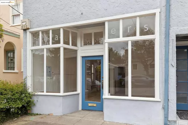 Berkeley, CA 94703,1718 Bancroft Way