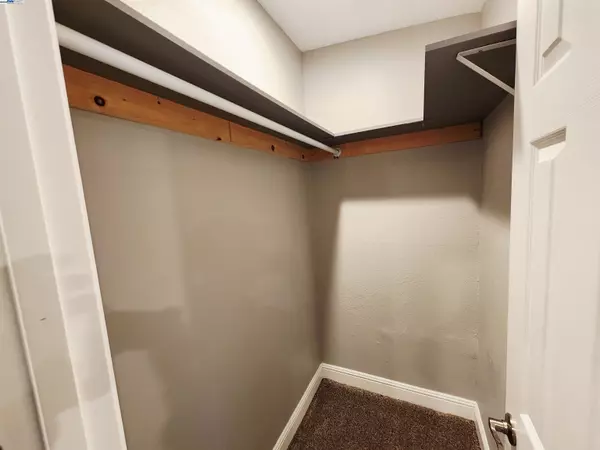 Pinole, CA 94564,2589 Lynn Dr