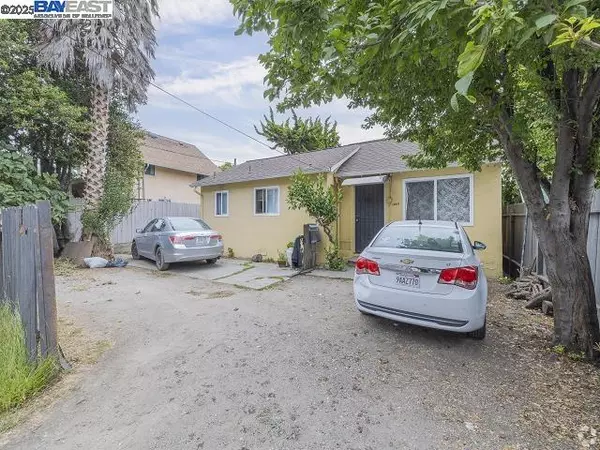 Oakland, CA 94601,1832 Fruitvale Ave