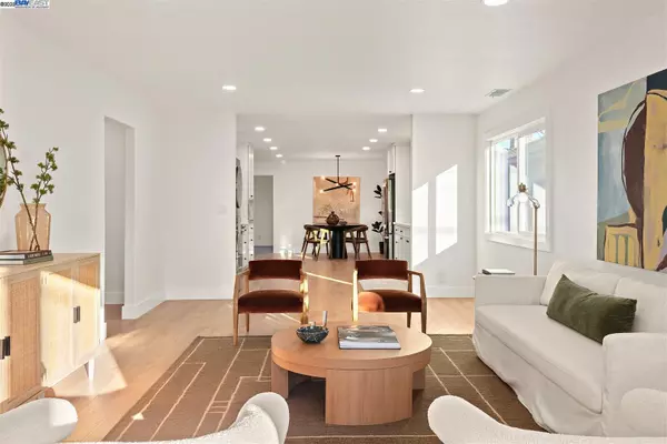 San Leandro, CA 94579,14700 Acacia St