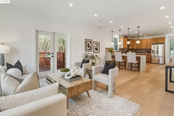 Oakland, CA 94608,1071 61st Street