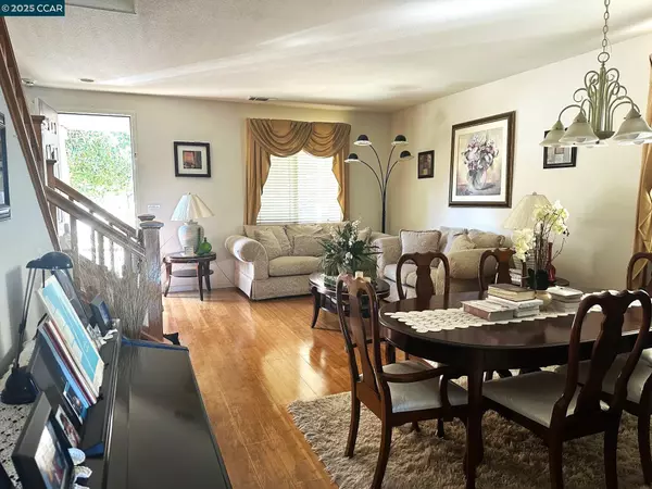 Hercules, CA 94547,584 Silver Maple Drive