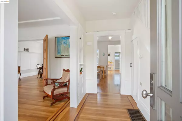 San Francisco, CA 94110,2849 Bryant St