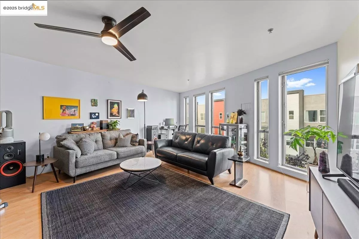 Oakland, CA 94607,1201 Pine St #354