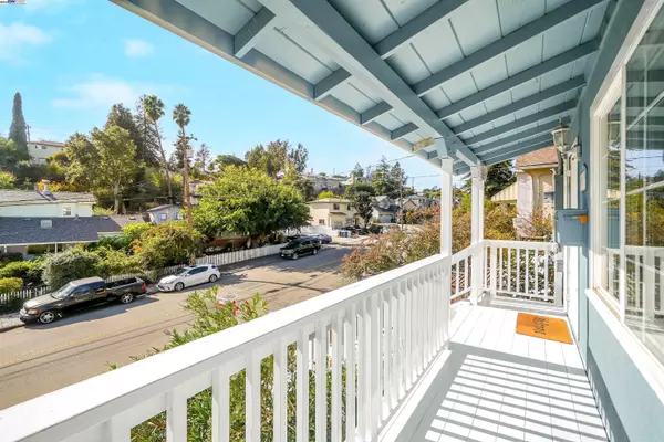 Castro Valley, CA 94546,18662 Stanton Ave