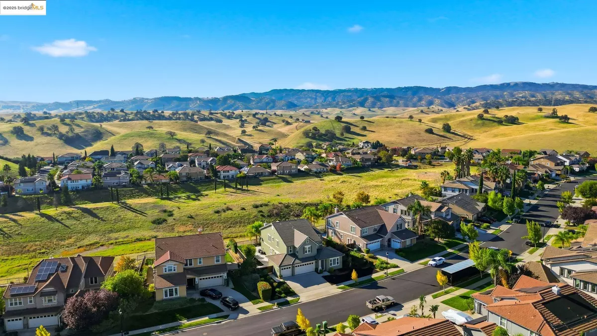 Brentwood, CA 94513,2898 Spanish Bay Dr