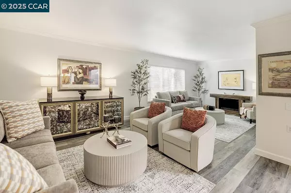 Walnut Creek, CA 94595,1315 Golden Rain Rd #2