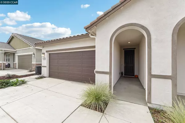 Oakley, CA 94561,649 Lugana Lane