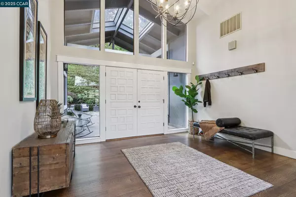 Lafayette, CA 94549,858 Mountain View Dr