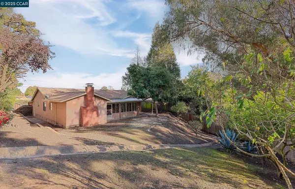 San Pablo, CA 94806,2772 Sargent Ave