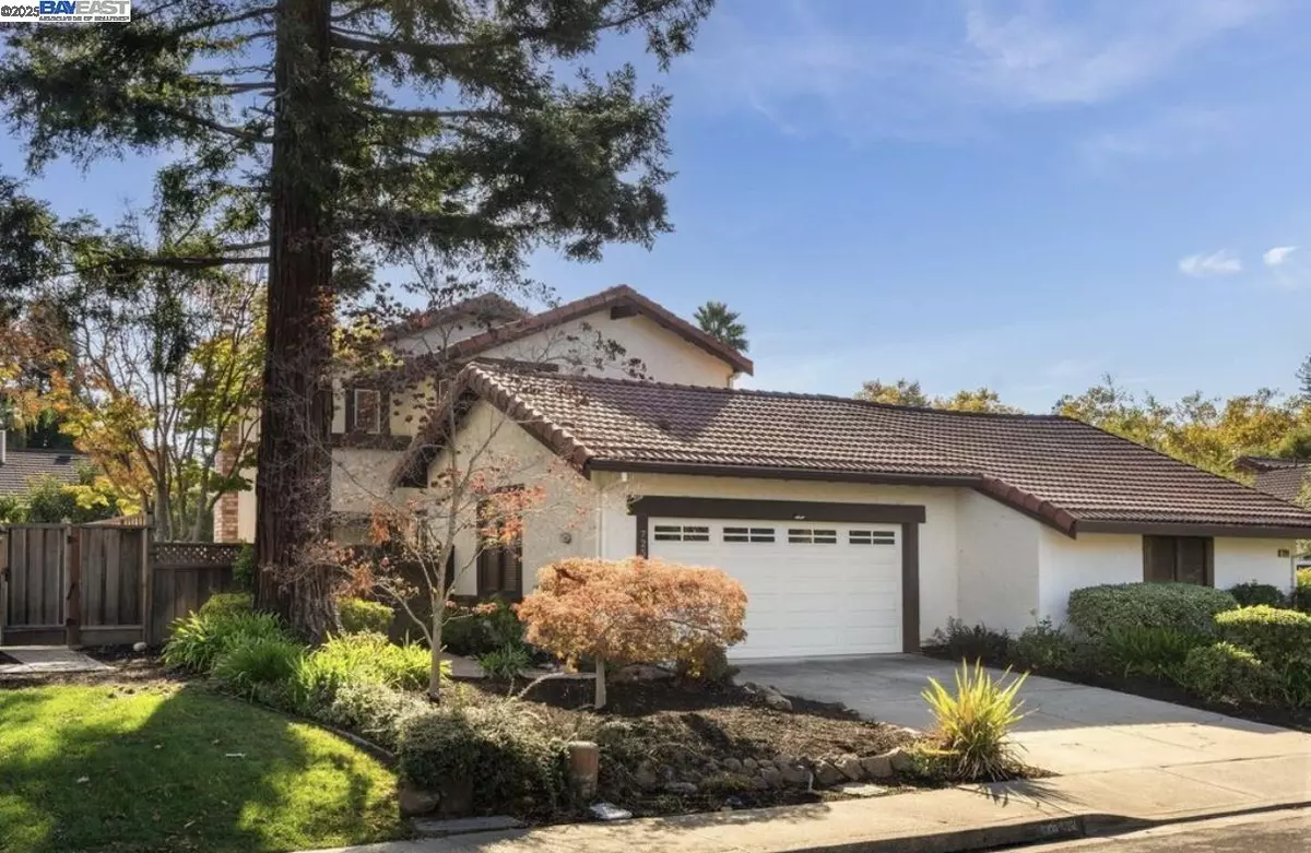 Danville, CA 94526,725 Old Creek Rd