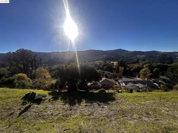 El Sobrante, CA 94803,15 Abbey Ln