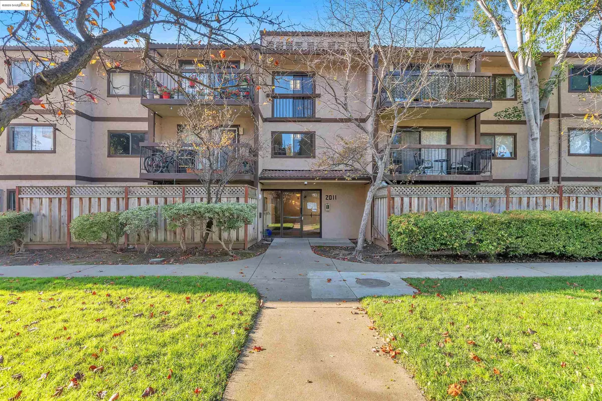 San Pablo, CA 94806,2011 Market Ave #317