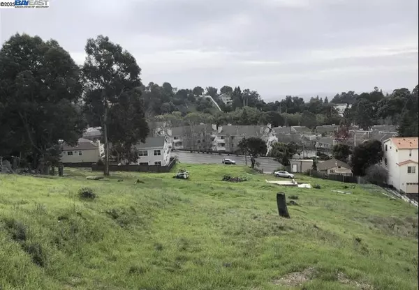 Hayward, CA 94542,26550 Hayward Blvd