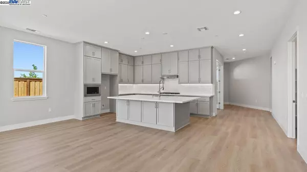 Manteca, CA 95336,1368 Crescent Avenue