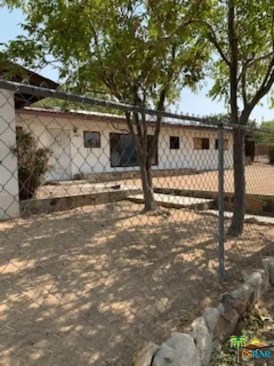 7681 Cherokee Trail, Yucca Valley, CA 92284