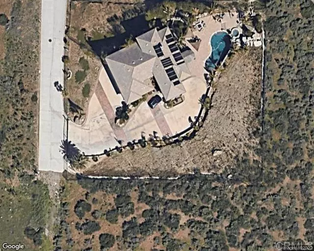 Santee, CA 92071,9124 Shadow Hill Rd.
