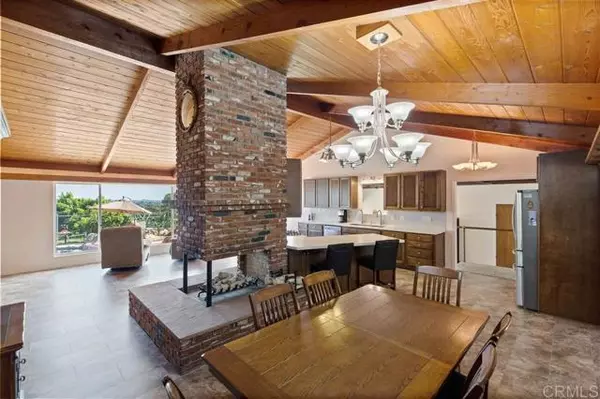 3826 Costa Bella Way, La Mesa, CA 91941