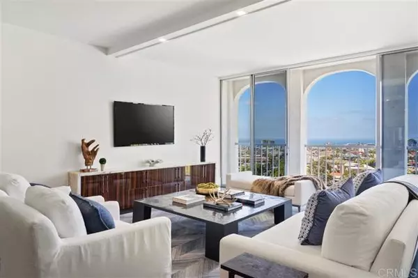 1001 Genter Street #8D, La Jolla (san Diego), CA 92037