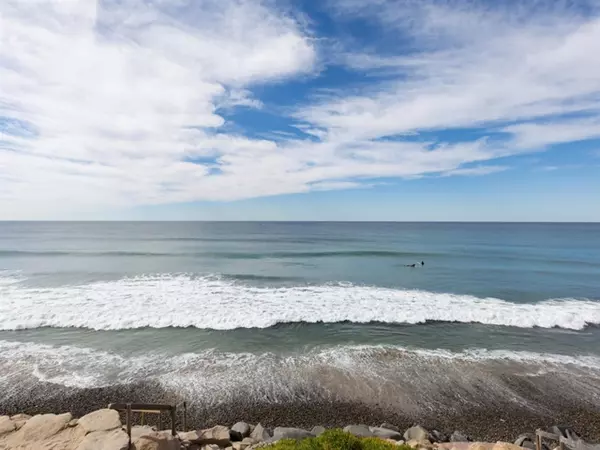 1415 S Pacific #102, Oceanside, CA 92054